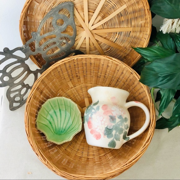 Cottagecore Themed Gift Box - Picture 10 of 11